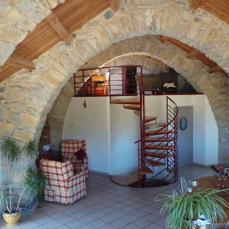 Chambre D'Hotes Les Louves Saint-Paul-des-Fonts Luaran gambar