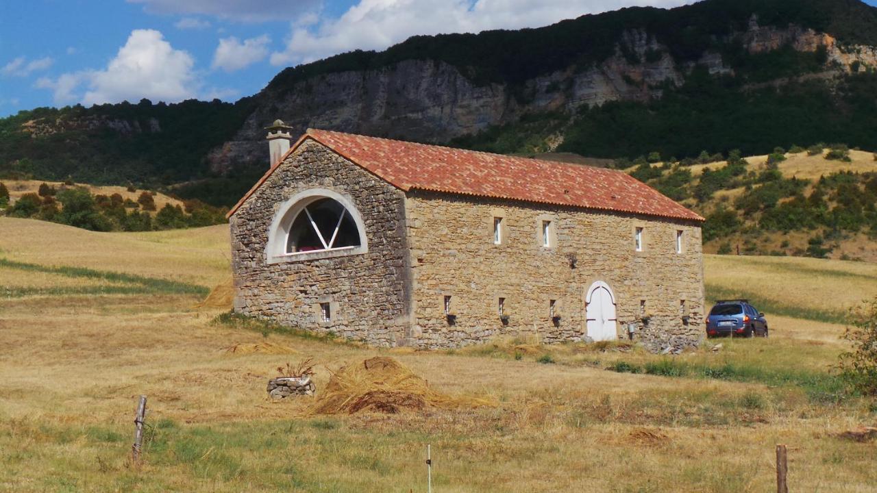 Chambre D'Hotes Les Louves Saint-Paul-des-Fonts Luaran gambar